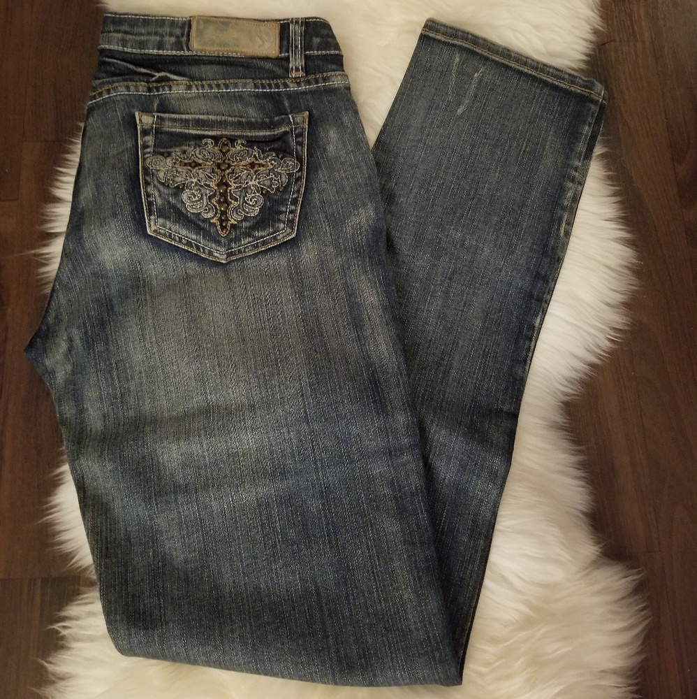 Firefly Studded Distressed Skinny Jeans NWT | Blue